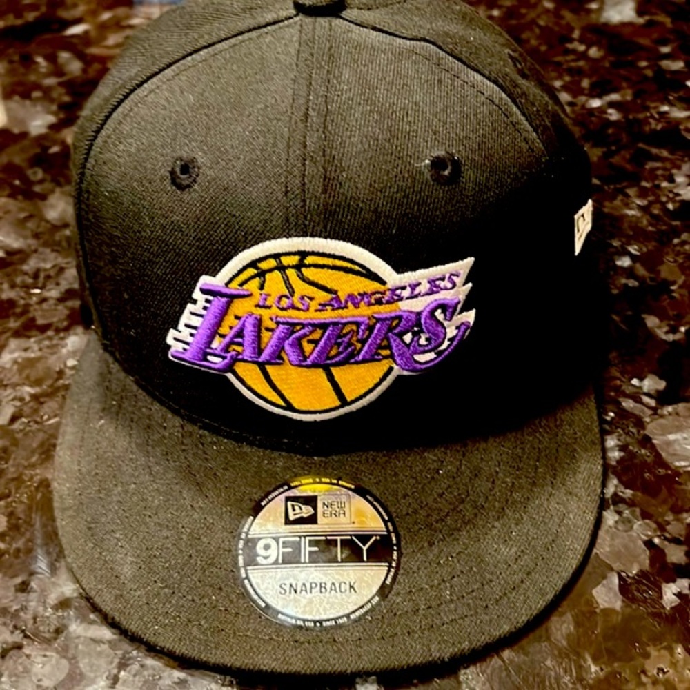 LA LAKERS NEW ERA SNAPBACK HAT